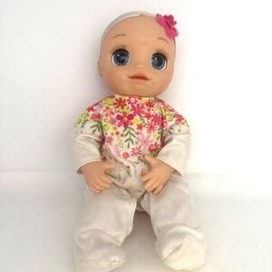 Hasbro Baby Alive Real As Can Be Doll Blue Eyes Floral Pajamas 2017 - Working